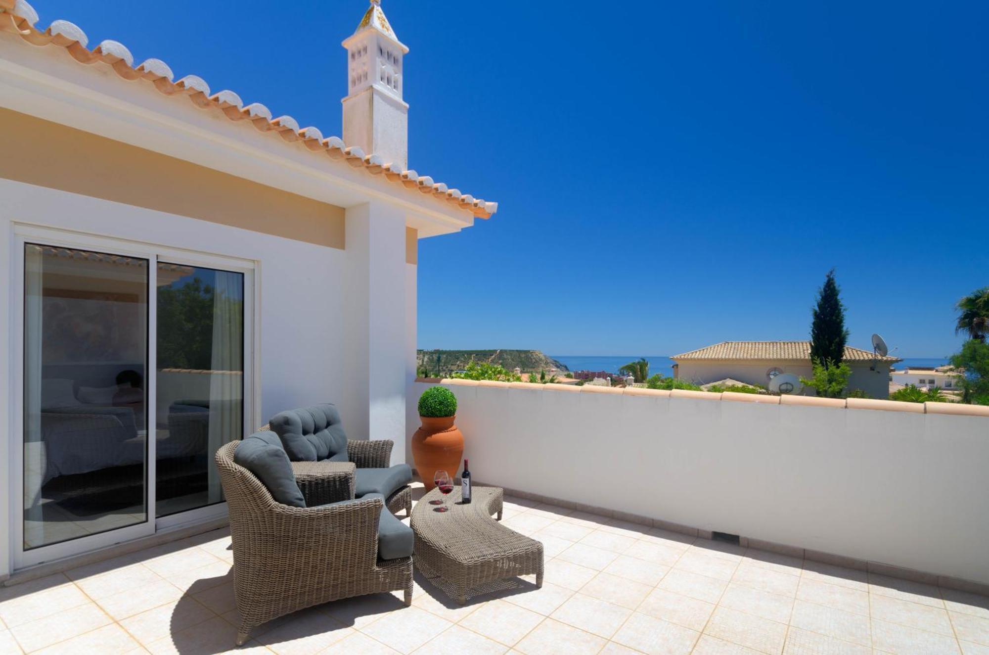 Villa Montanha, Luxury Coastal Villa, With Swimming Pool, Loungers And Alfresco Dining, 10 Min Walk To The Beautiful Praia Da Luz Beach, Shops, Bars And Restaurants! Buitenkant foto